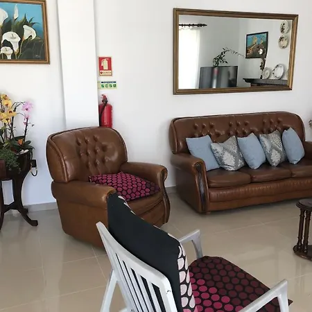 Гостевой дом Residencia Maria Jose Фатима