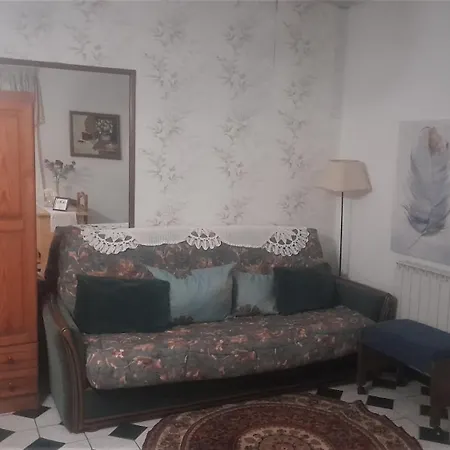 Residencia Maria Jose בית הארחה