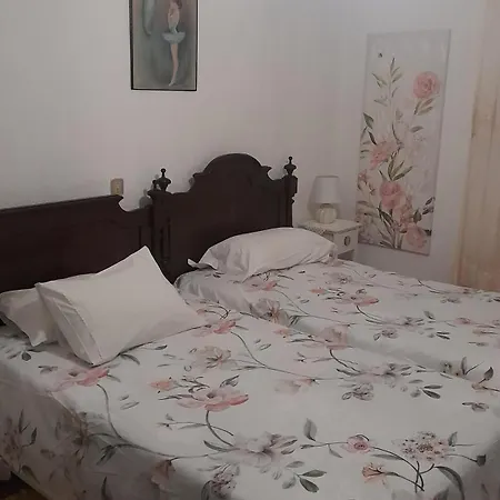 Residencia Maria Jose Гостевой дом Фатима